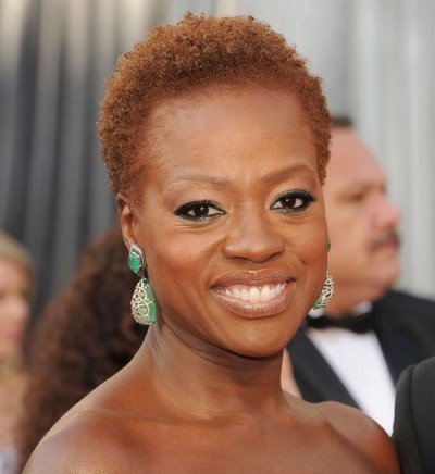 Viola Davis Rocks Her Natural Hair at the 2012 Oscars